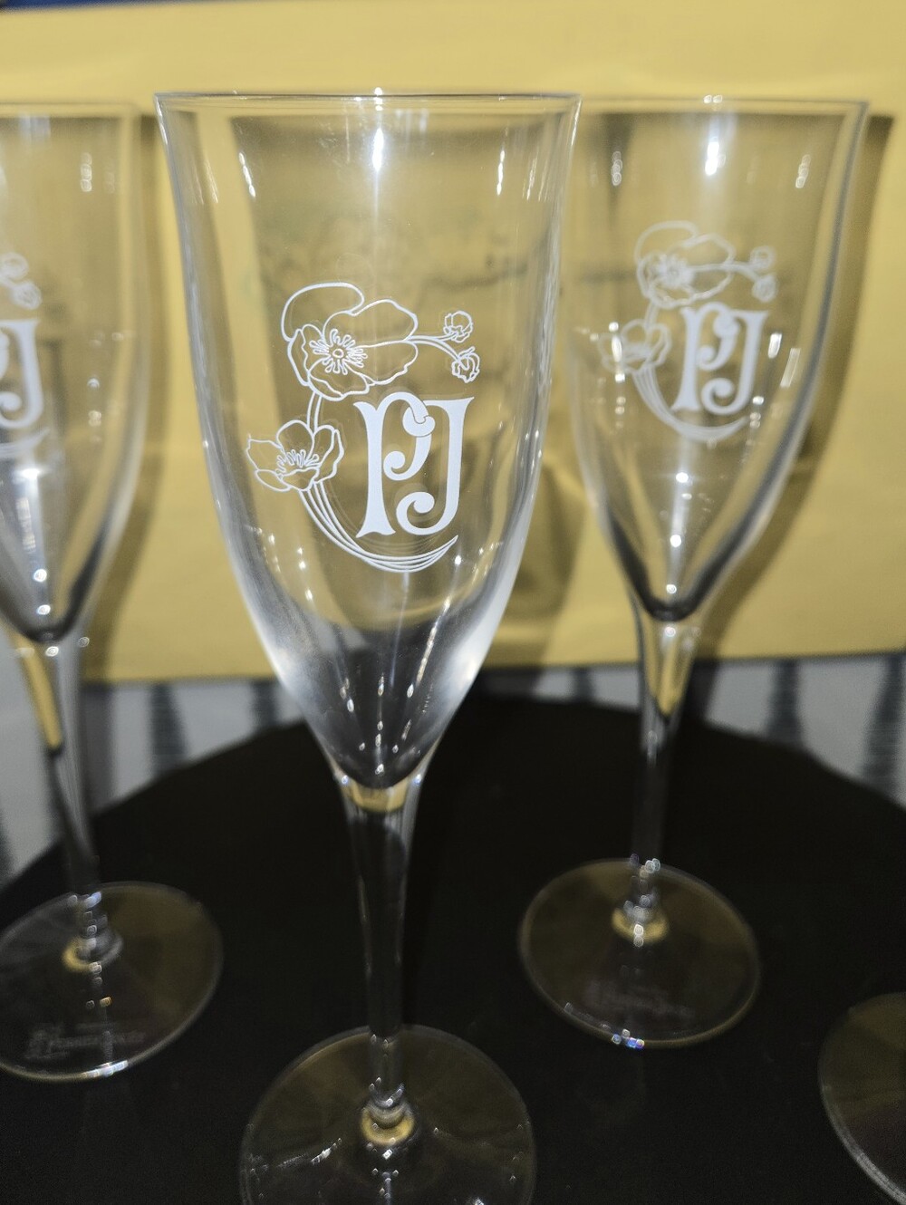 Perrier-Jouët Champagne Flutes Set of 4 Floral PJ Logo Stemmed Glasses